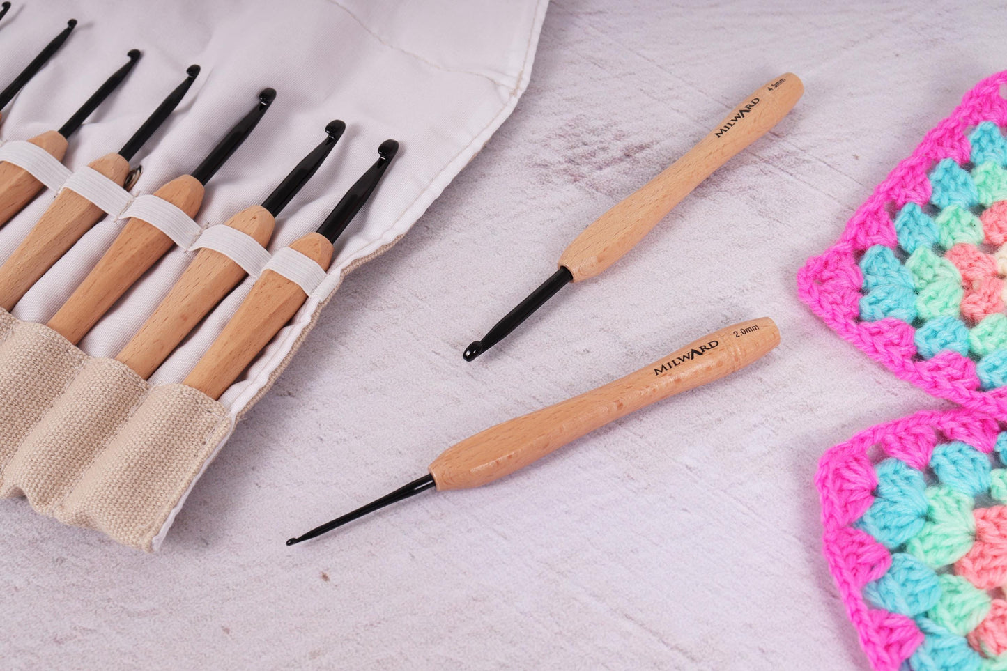 Milward Crochet Hook Set Beech Wooden Handle 14cm x 2.50 - 5.00mm: Pack of 9